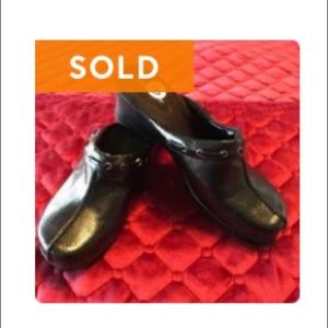 Gorgeous black mules/clogs. 2 1/2 inch heel.